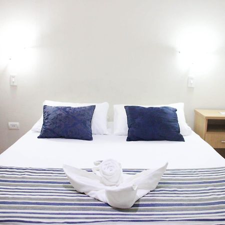 למבארי Voa Hotel Rezende מראה חיצוני תמונה