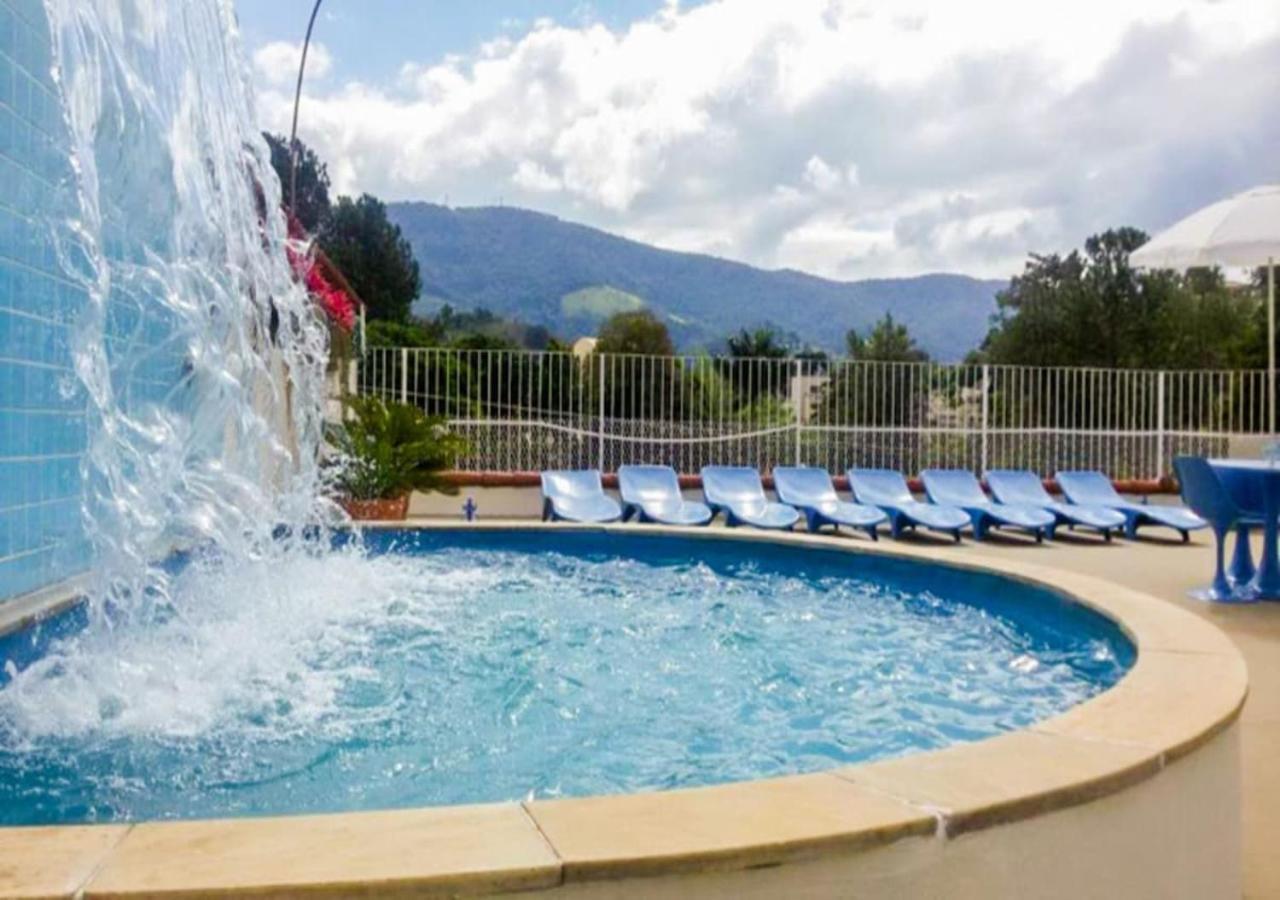 למבארי Voa Hotel Rezende מראה חיצוני תמונה